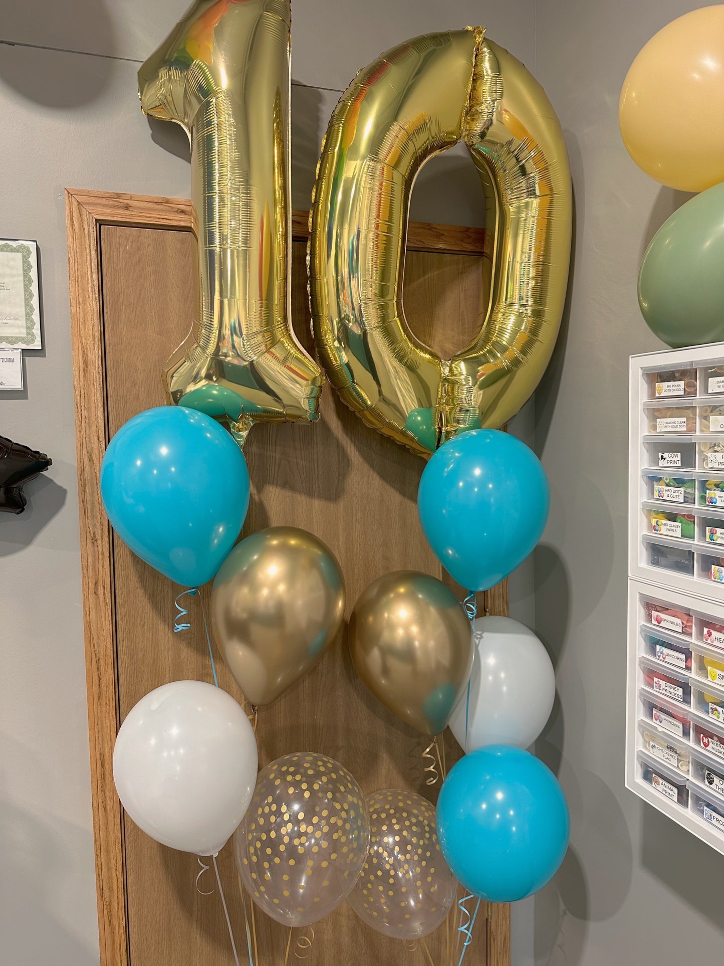 Latex - Clear With Gold Confetti All Over