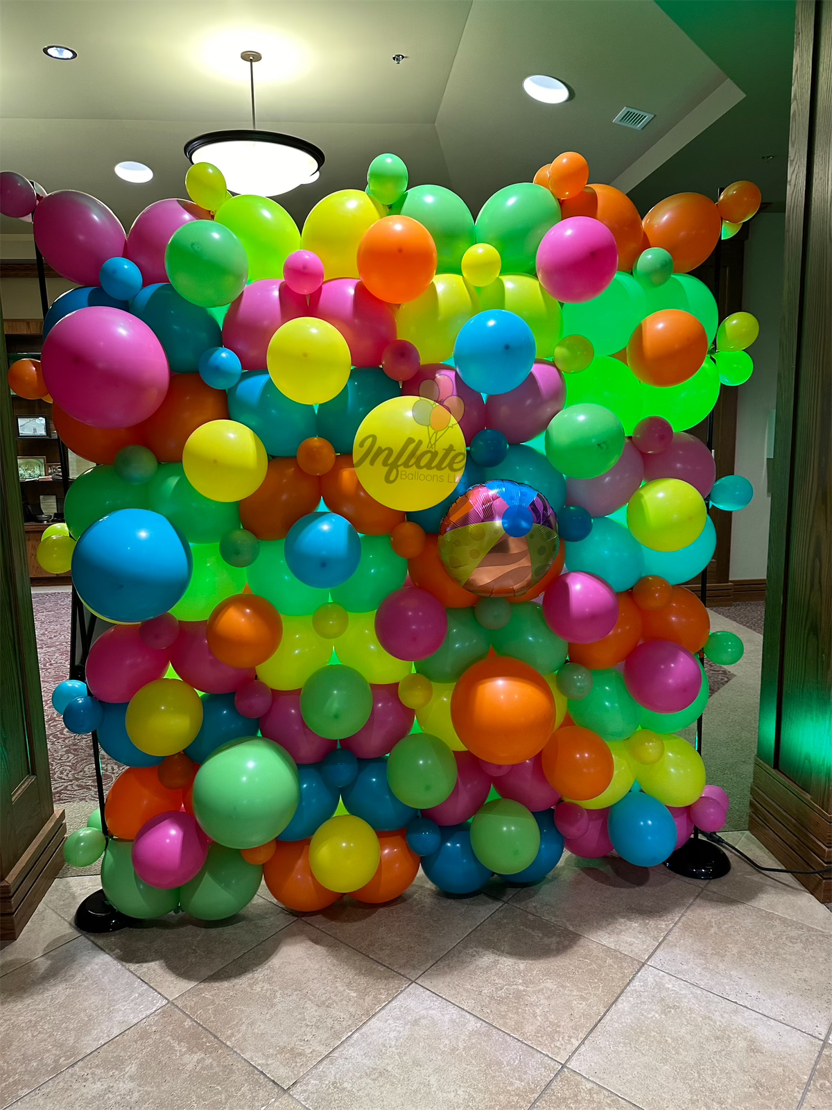 Balloon Wall - Grid Style