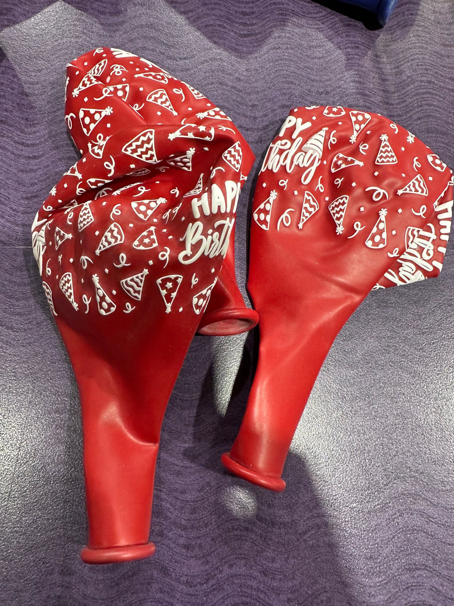 Latex - Happy Birthday Hats