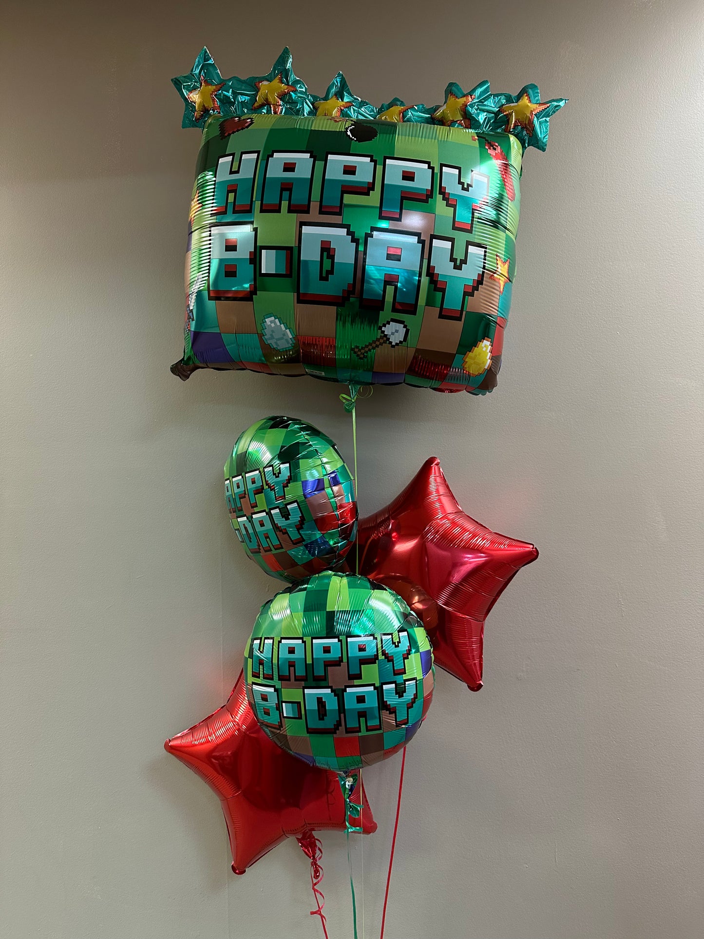 Happy Birthday - Pixel Party